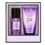 O Kit Presente Victoria’s Secret Love Spell é a combinação perfeita da icônica f… O Kit Presente Victoria’s Secret Love Spell é a combinação perfeita da icônica f…