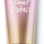 VICTORIA SECRET CREME VELVET PETALS 236ML VICTORIA SECRET CREME VELVET PETALS 236ML